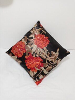 CUSHION COVERS MADE WITH RIVERDALE FABRIC - 100% COTTON. BE BOLD & SASSY! 2/80.